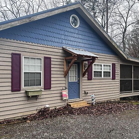 Daisy'S Enchanted Cottage Gatlinburg Exterior photo