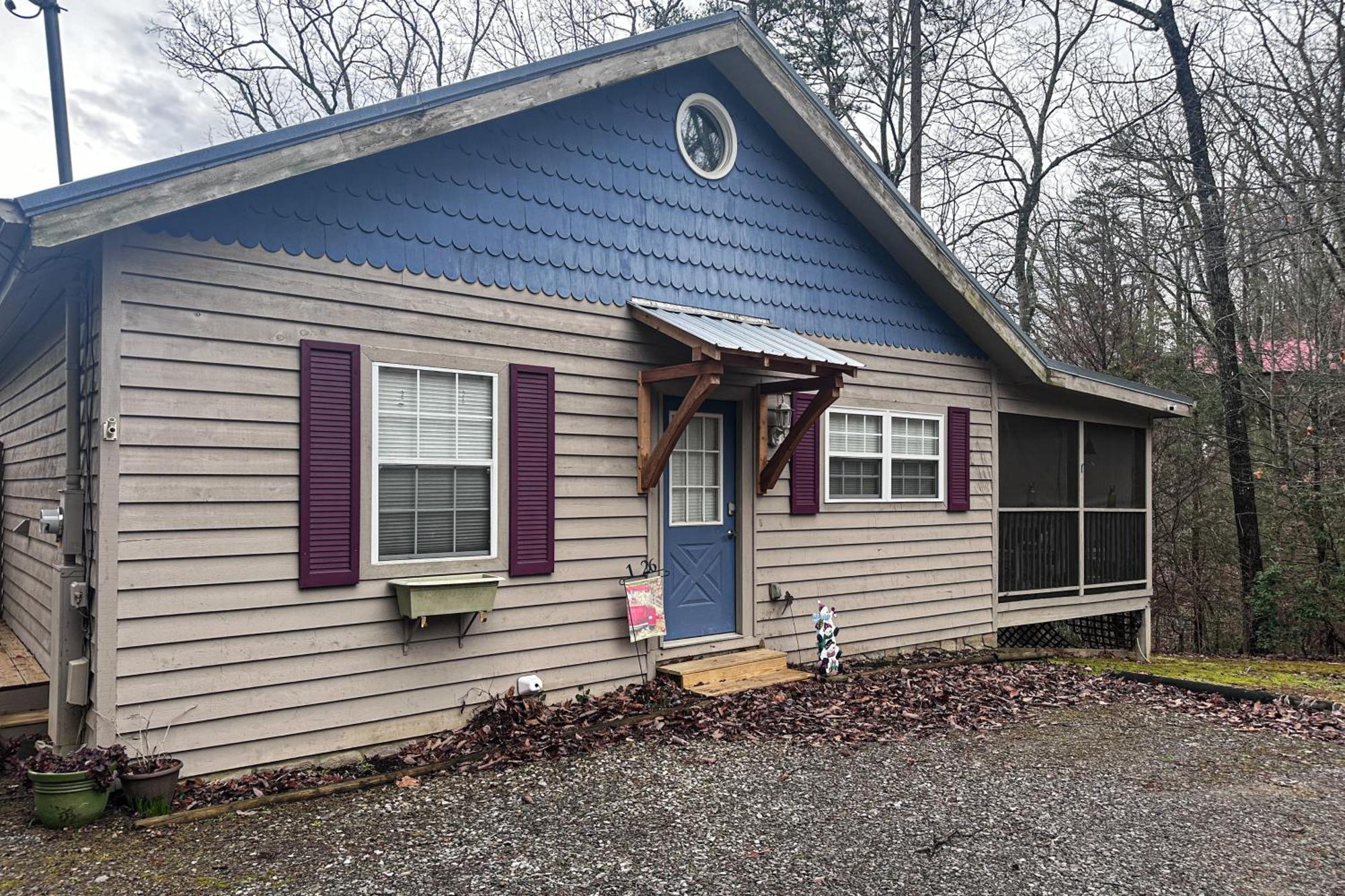 Daisy'S Enchanted Cottage Gatlinburg Exterior photo